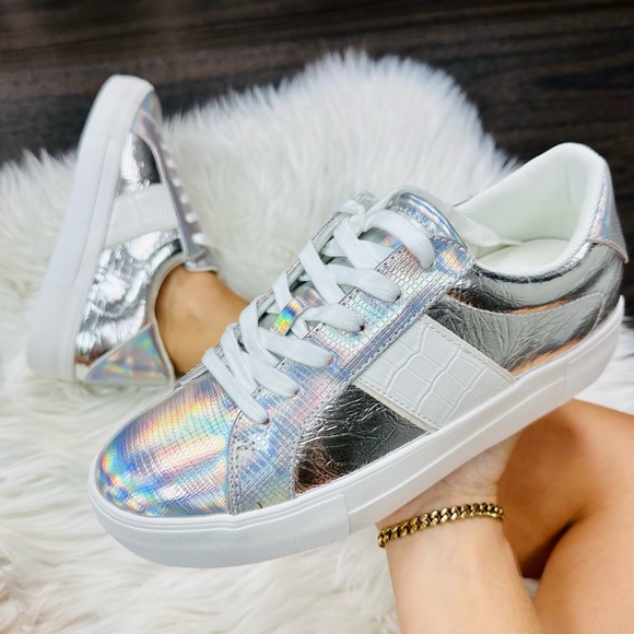 Silver/White sneaker - Picture 7 of 7